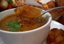 Fiz esse Caldo de Vaca Atolada em casa e o cheirinho invadiu a vizinhança – todo mundo pediu a receita!